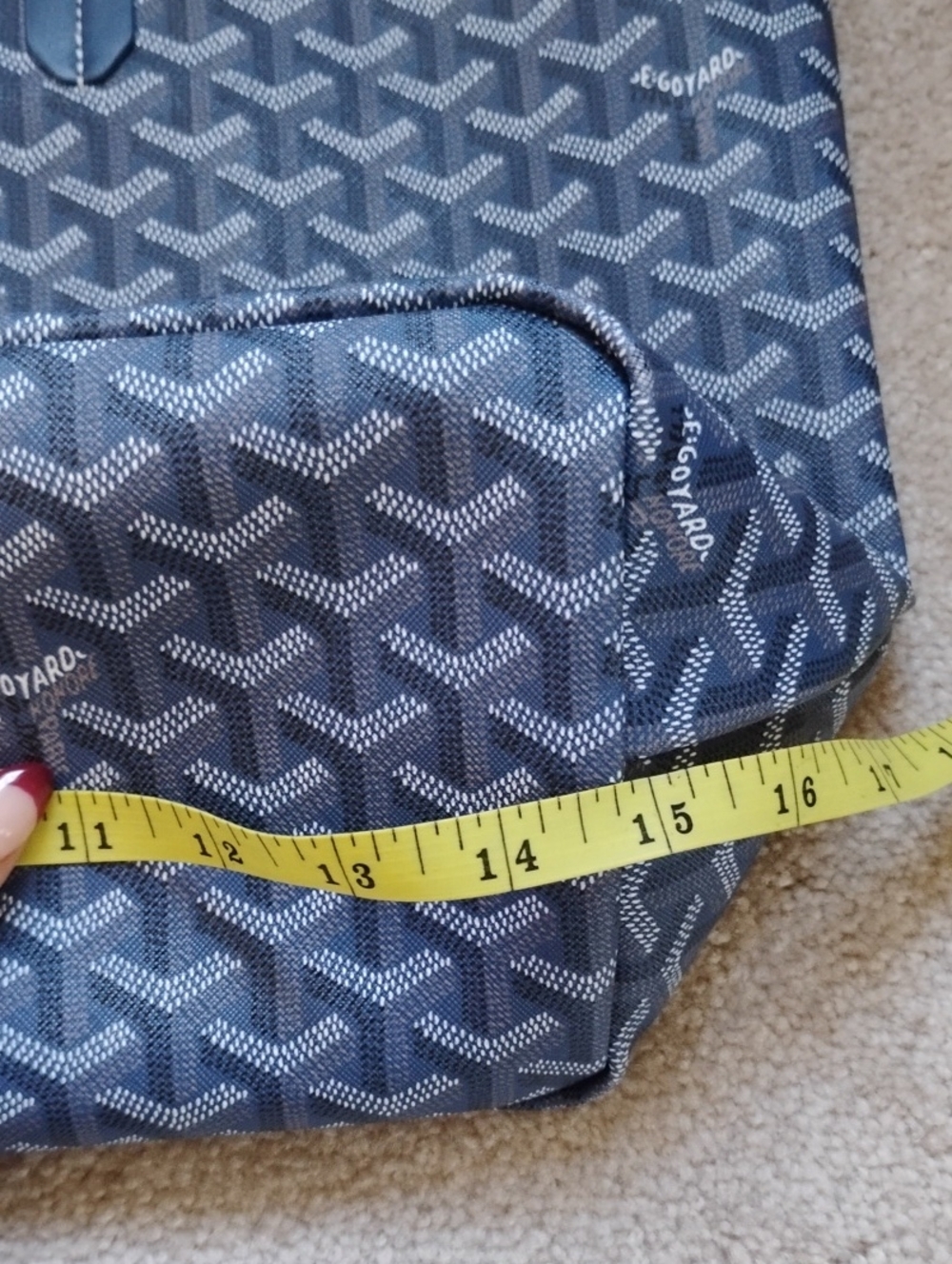 Tote - Picture 5 of 5